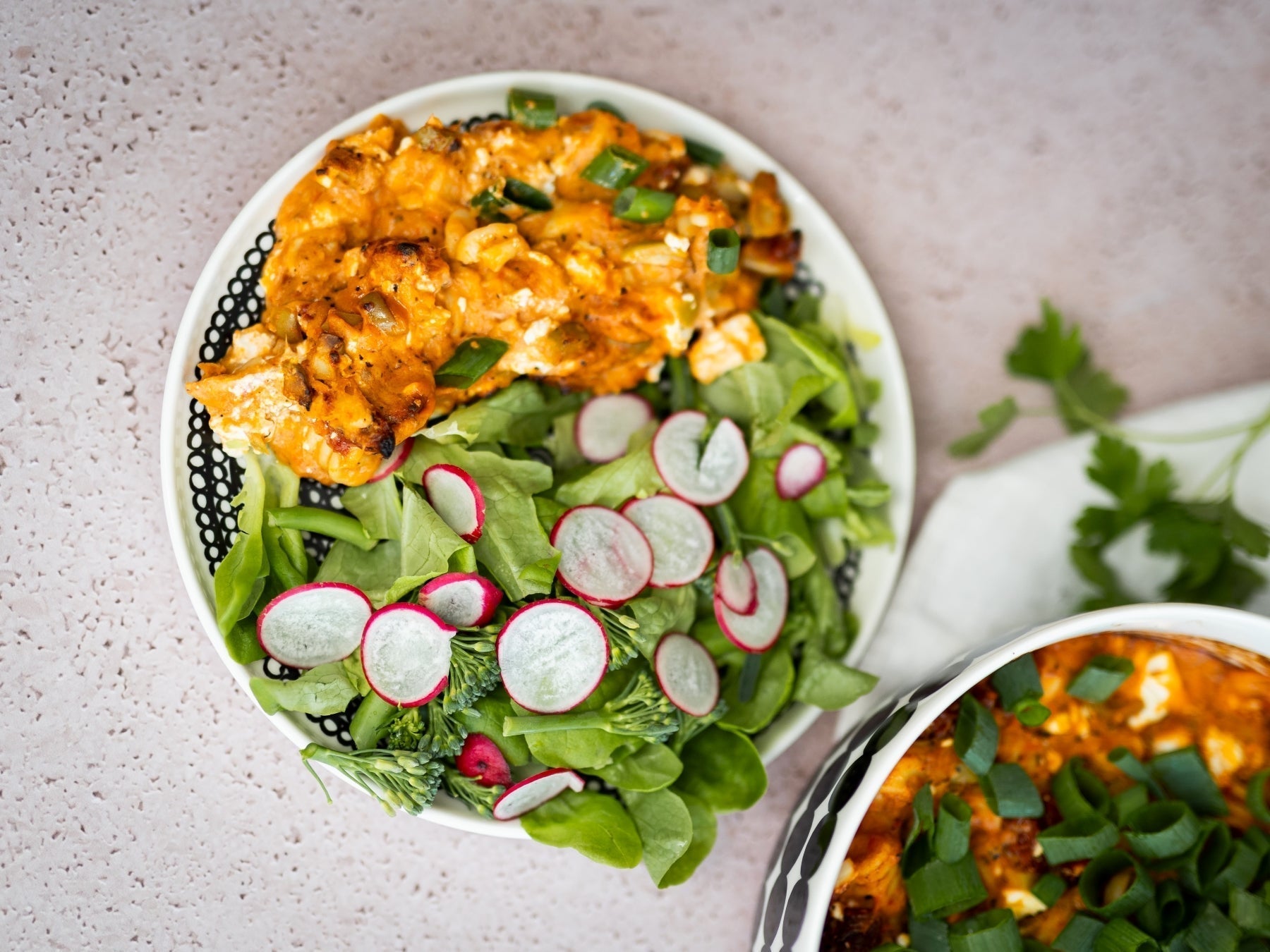 Helppo tonnikalapastavuoka välimerelliseen tyyliin