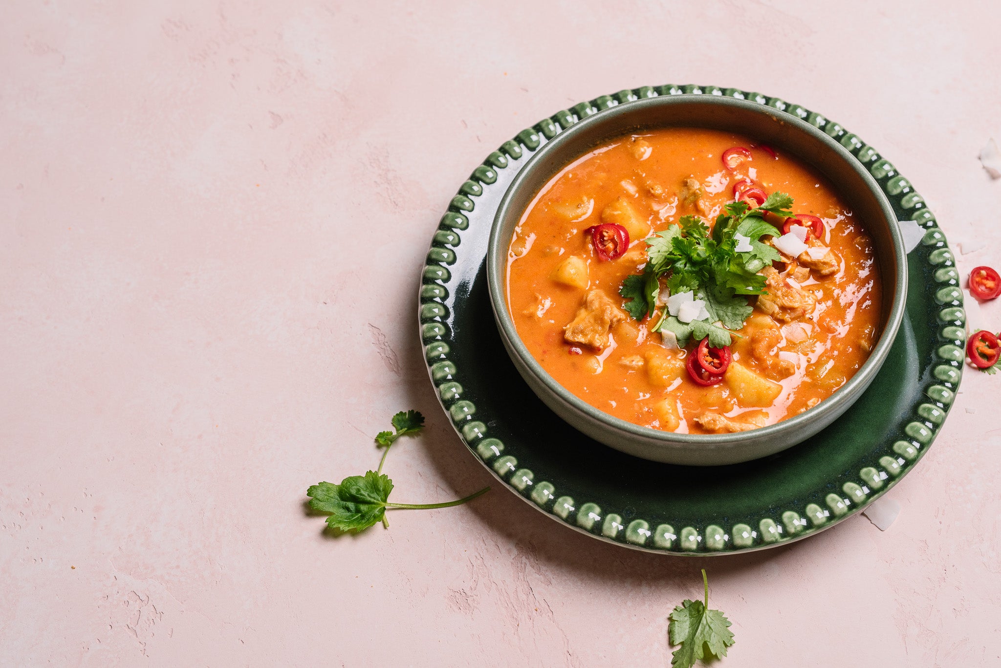 Intialainen kanakeitto