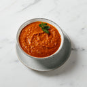 Linssikeitto on täyteläinen ja sopivan mausteinen keitto terveelliseksi lounaaksi tai vaikka juhliin alkukeitoksi. Linssikeitossa on reilusti makua ja sitä kehutaankin usein parhaaksi keitoksemme!